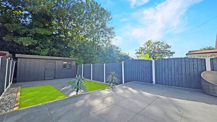2 Bedroom Semi-Detached House For Sale In Coverdale Road, Westhoughton, BL5