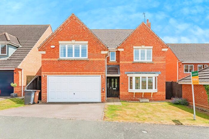 4 Bedroom Detached House For Sale In Villa Way, Wootton, Northampton, NN4