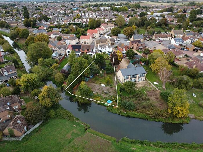 3 Bedroom Detached House For Sale In Church Street, Deeping St. James, PE6