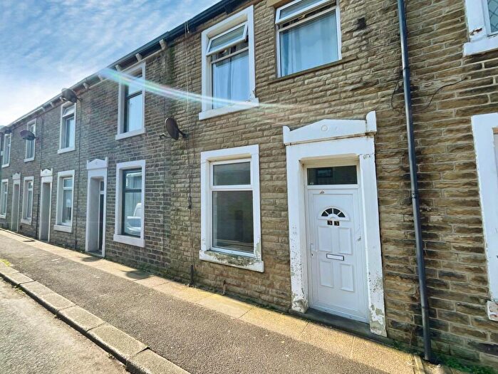 3 Bedroom Terraced House To Rent In Commercial Street, Rishton, BB1