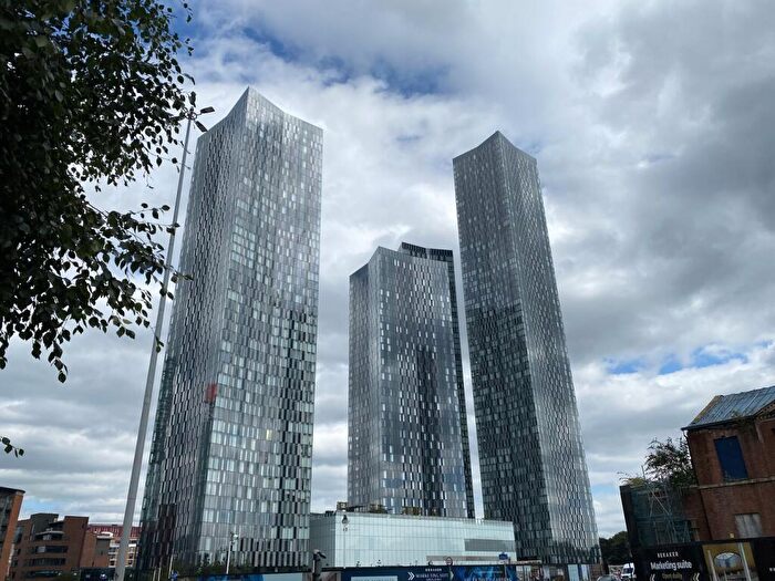 1 Bedroom Apartment To Rent In East Tower, Deansgate Square, Owen Street, Manchester, M15