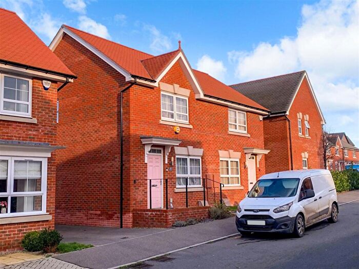 2 Bedroom Semi-Detached House For Sale In Tettenhall Way, Faversham, Kent, ME13