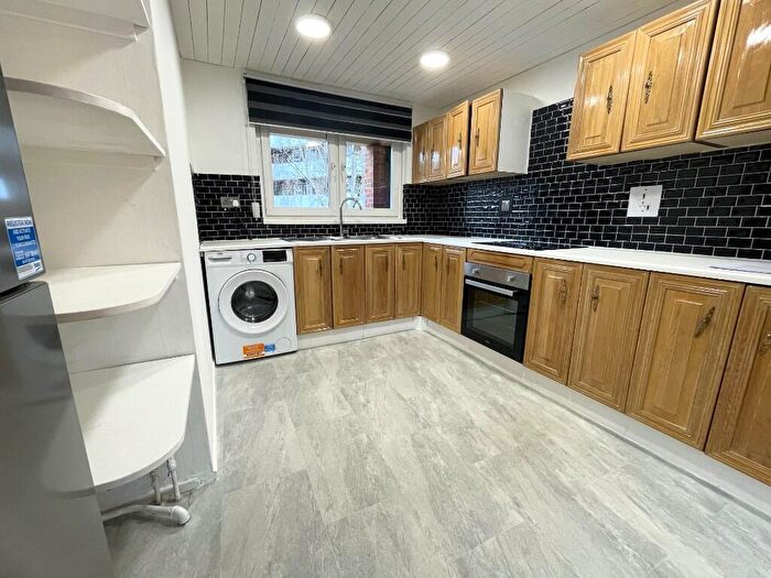 2 Bedroom Flat To Rent In Wynford Road, London, N1