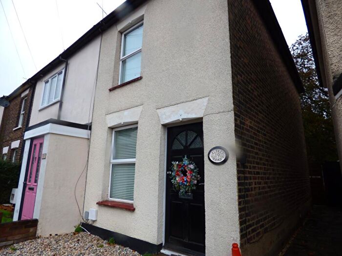 2 Bedroom Terraced House To Rent In Alfred Road, Brentwood, CM14
