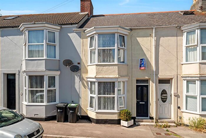 3 Bedroom Terraced House For Sale In Channel View Road, Portland, DT5