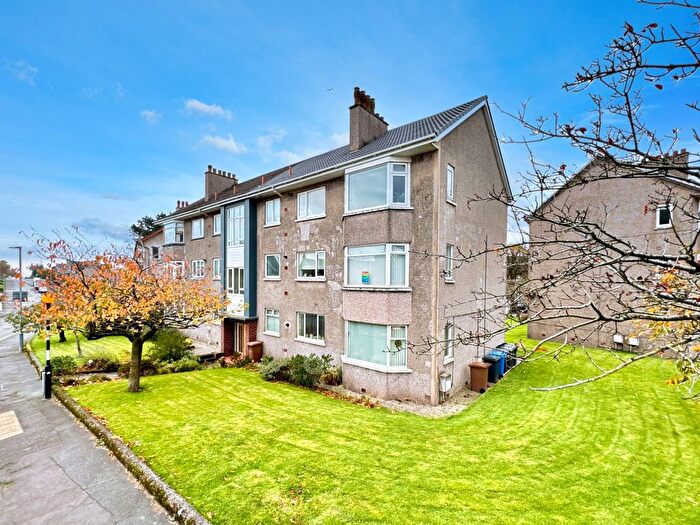 2 Bedroom Flat For Sale In Well Street, West Kilbride, KA23