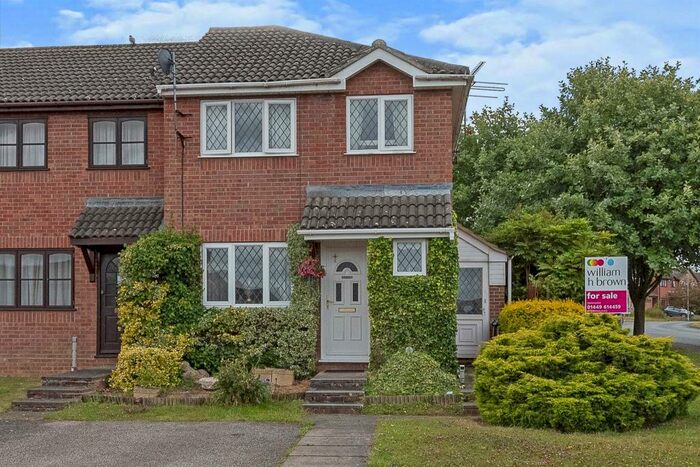 3 Bedroom End Of Terrace House For Sale In Shelley Close, Stowmarket, IP14