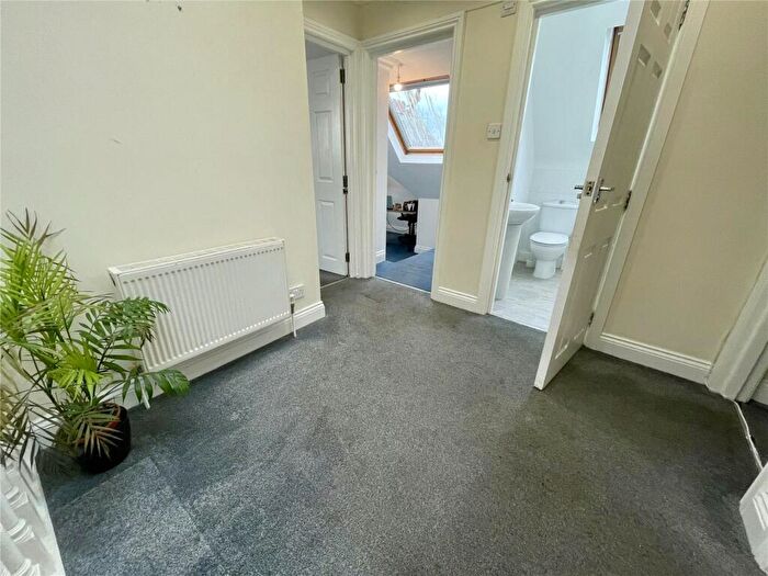 2 Bedroom Apartment To Rent In Campbell Road, Bournemouth, Dorset, BH1