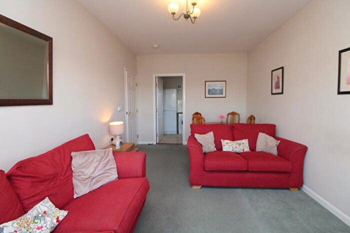 1 Bedroom Flat To Rent In Grovepark Street, Glasgow, G20