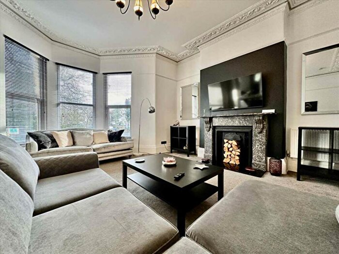 3 Bedroom Apartment To Rent In Mannamead Road, Plymouth, PL3