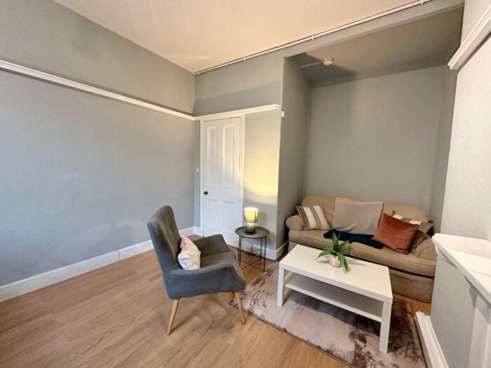 1 Bedroom Flat To Rent In Ibrox Street, Govan, Glasgow, G51