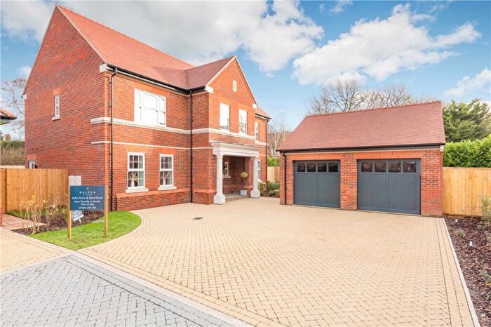 5 Bedroom Detached House For Sale In Oakfields, Preston, Hitchin, SG4