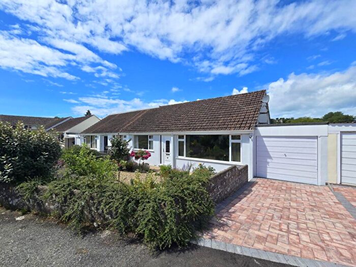 4 Bedroom Semi Detached House For Sale In Orchard Gardens, Orchard Hill, EX39