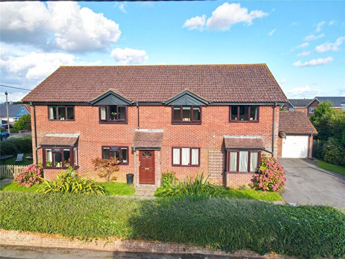 2 Bedroom Apartment For Sale In Western Avenue, Barton On Sea, New Milton, Hampshire, BH25