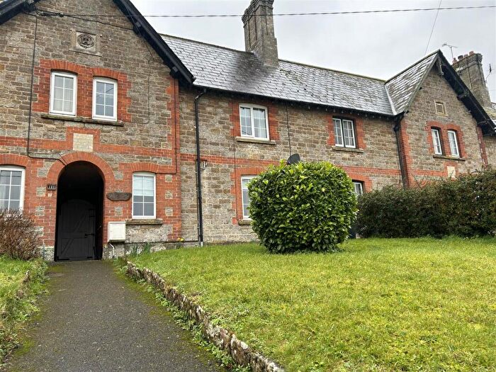 2 Bedroom Terraced House To Rent In Stalbridge, DT10