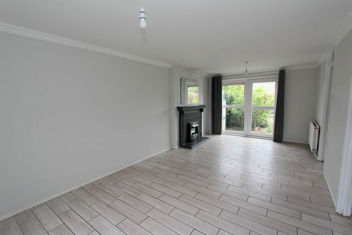 3 Bedroom Terraced House To Rent In Ormond Road, Sheffield, S8