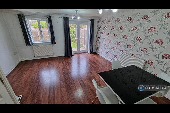 3 Bedroom Terraced House To Rent In Draper Way, Norwich, NR5
