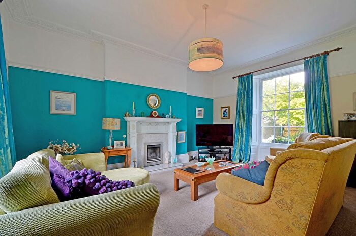 4 Bedroom Detached House For Sale In New Road, Liskeard, PL14
