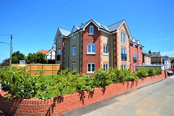 2 Bedroom Apartment To Rent In Winchester Park Road, Sandown, PO36