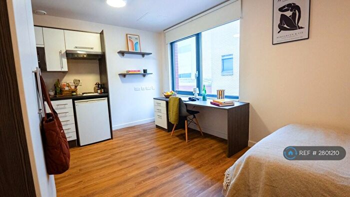 Studio To Rent In Pearl Works, Sheffield, S1