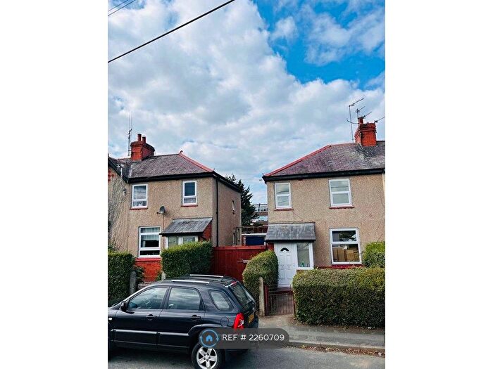 3 Bedroom Semi-Detached House To Rent In Llwyn Morfa, Abergele, LL22