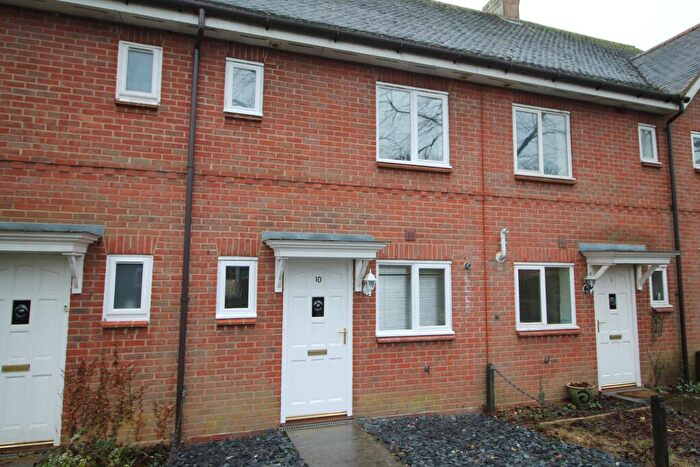 2 Bedroom Terraced House For Sale In Park Approach, Knowle, Fareham, PO17