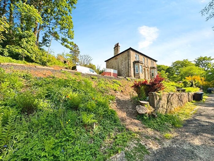 4 Bedroom Semi-Detached House For Sale In Beith Road, Howwood, PA9