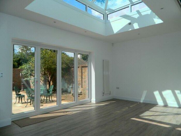 4 Bedroom Bungalow To Rent In Old Millmeads, RH12