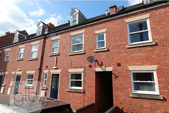 6 Bedroom Terraced House To Rent In Gordon Street, Leamington Spa, CV31