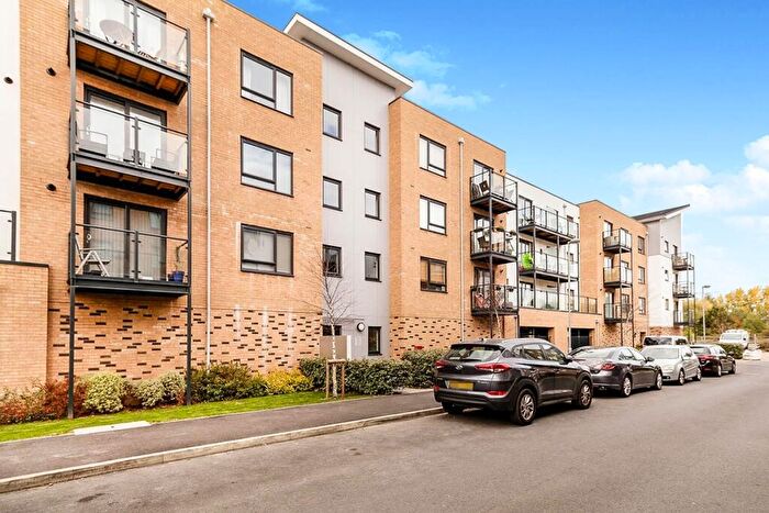 2 Bedroom Flat To Rent In Creek Mill Way, Dartford, DA1