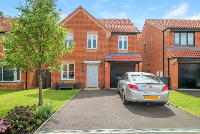 4 Bedroom Semi-Detached House To Rent In Beechwood Grove, Colburn, Catterick Garrison, DL9