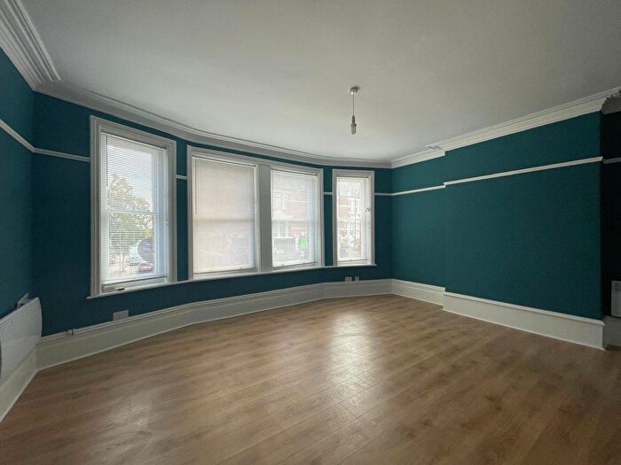 Property To Rent In Ballards Lane, Finchley, London, N3