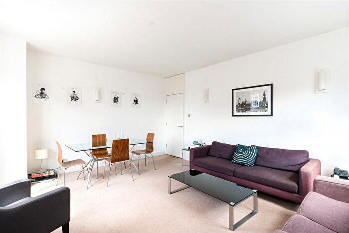 2 Bedroom Flat To Rent In Weymouth Street, Marylebone, W1W