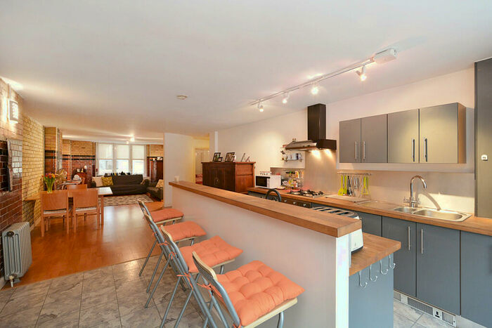 1 Bedroom Apartment To Rent In Pump House Close, SE16