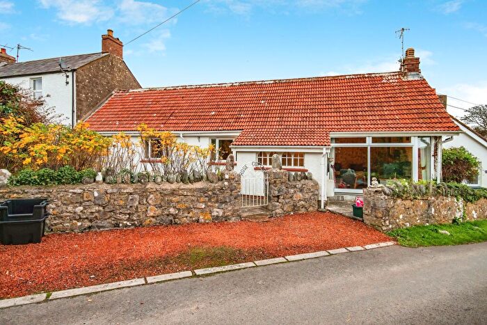 3 Bedroom Bungalow To Rent In Lydstep, Tenby, SA70