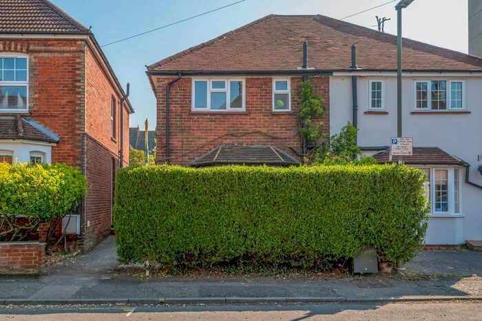 3 Bedroom Semi-Detached House To Rent In Margaret Road, Guildford, GU1