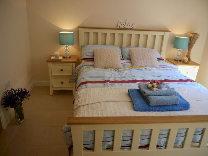 1 Bedroom Flat To Rent In Primrose Cottages, Commons Road, Pembroke, 4 SA71