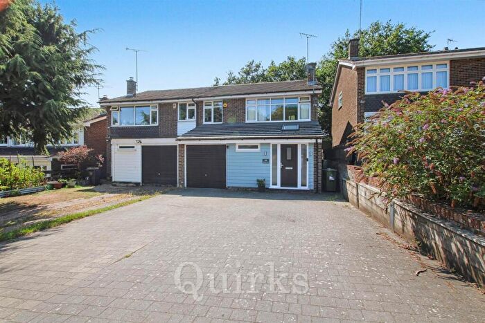 4 Bedroom Semi-Detached House For Sale In Meadow Rise, Billericay, CM11