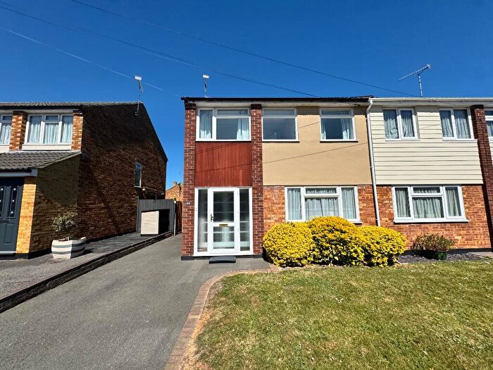 3 Bedroom Semi-Detached House To Rent In Highlands Drive, Maldon, Essex, CM9
