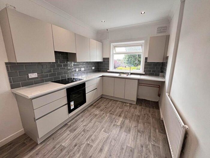 2 Bedroom Flat To Rent In Charminster/ Queens Park Border * Stunning Rental *, BH9