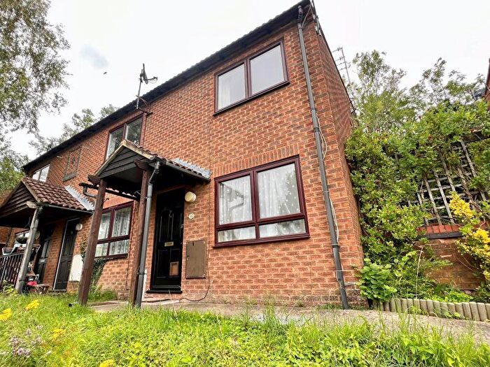 1 Bedroom Detached House To Rent In One Bedroom Starter Home, HP12