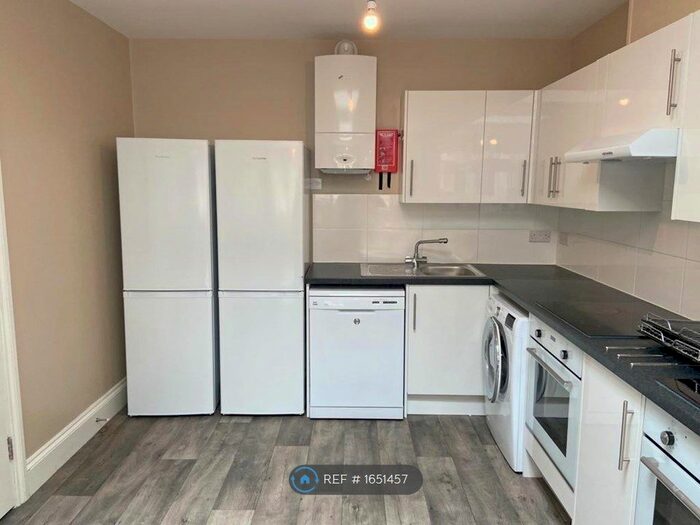 6 Bedroom Flat To Rent In Stokes Croft, Bristol, BS1