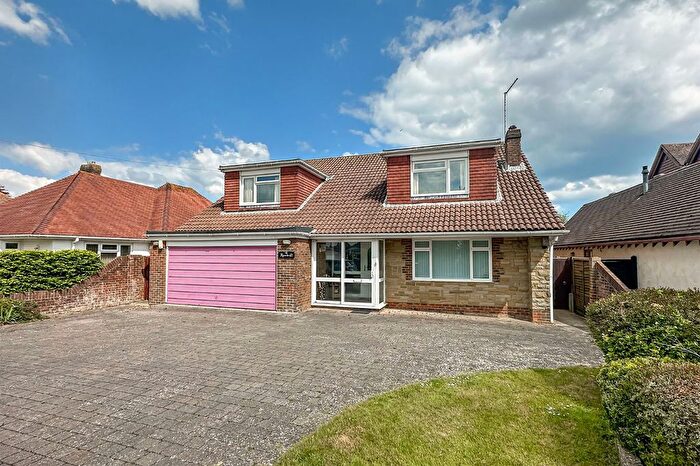 4 Bedroom Detached House For Sale In Homelands Avenue, East Preston, West Sussex, BN16