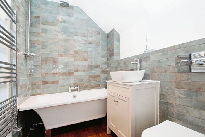 2 Bedroom Detached House To Rent In Sheep Street, Winslow, Buckingham, MK18