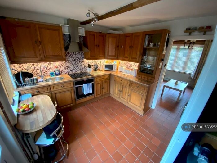 1 Bedroom Terraced House To Rent In High Street, Pirton, SG5