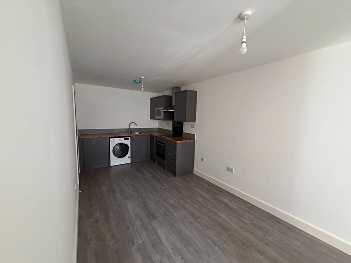1 Bedroom Flat To Rent In Gold Street, Northampton, NN1