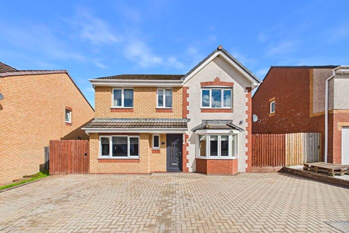 5 Bedroom Detached House For Sale In Bickerton Wynd, Blackwood, ML11