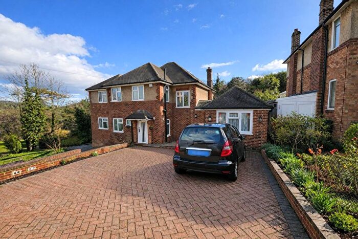 1 Bedroom Studio To Rent In Wordsworth Road, High Wycombe, HP11