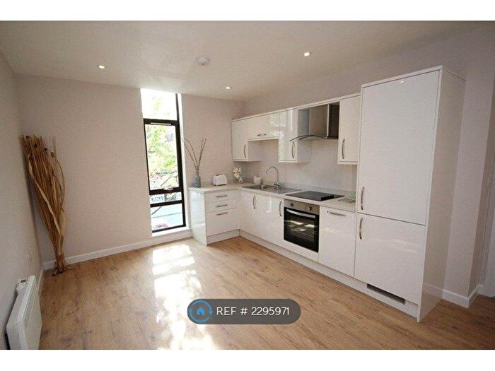 1 Bedroom Flat To Rent In Station Road, New Milton, BH25
