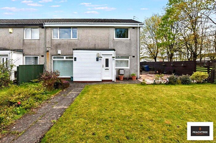 2 Bedroom Apartment For Sale In Leander Crescent, Renfrew, Renfrewshire, PA4